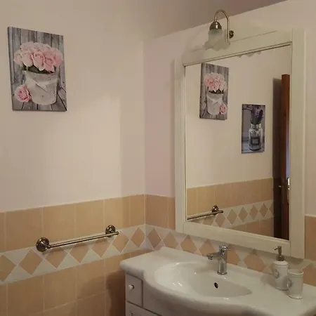 Rosi Villa *